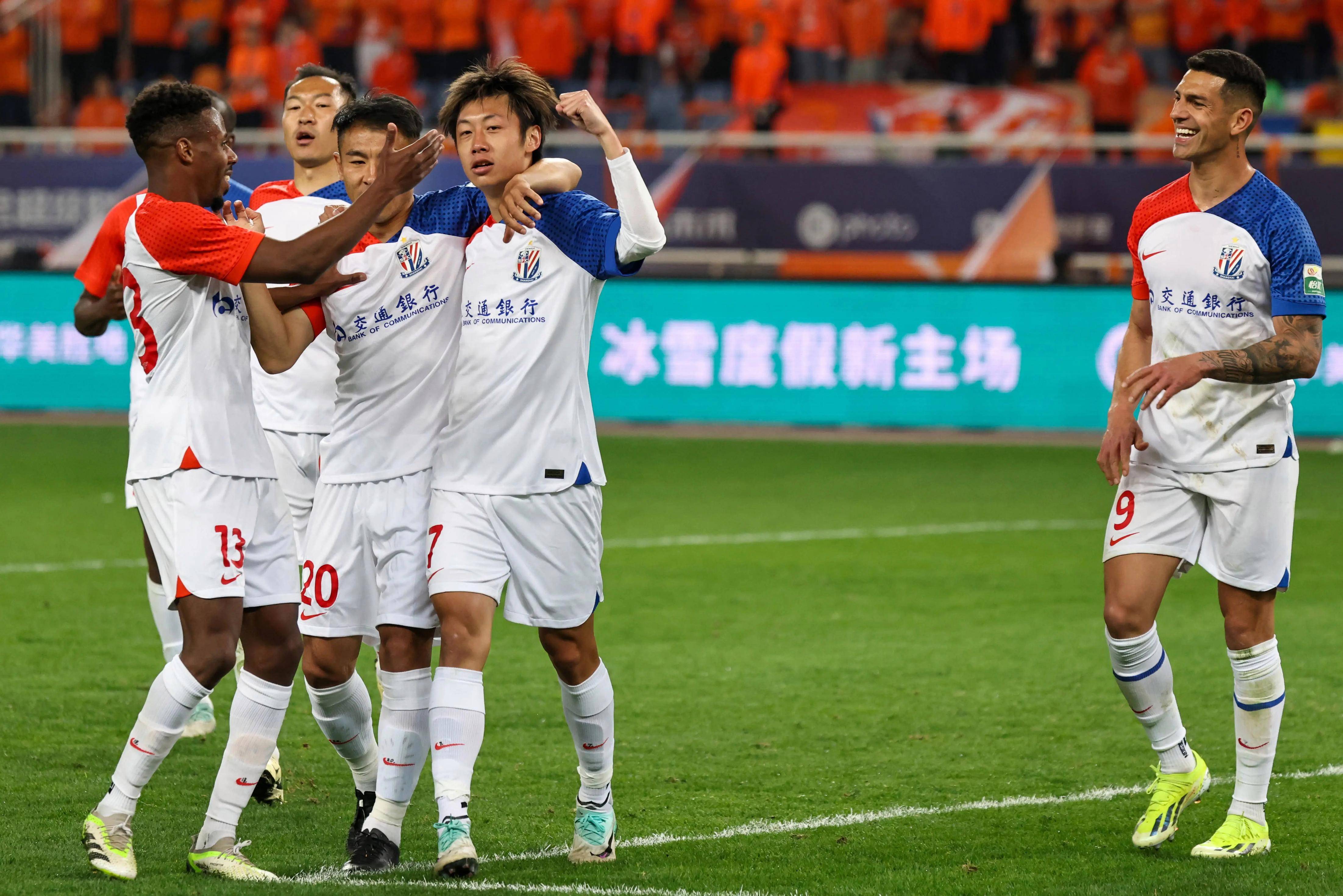 今夜体能课后，上海申花官宣签约备战西甲，引发热议，心理建设被强调(冯站长每日三分钟新闻早餐)-亚博在线入口